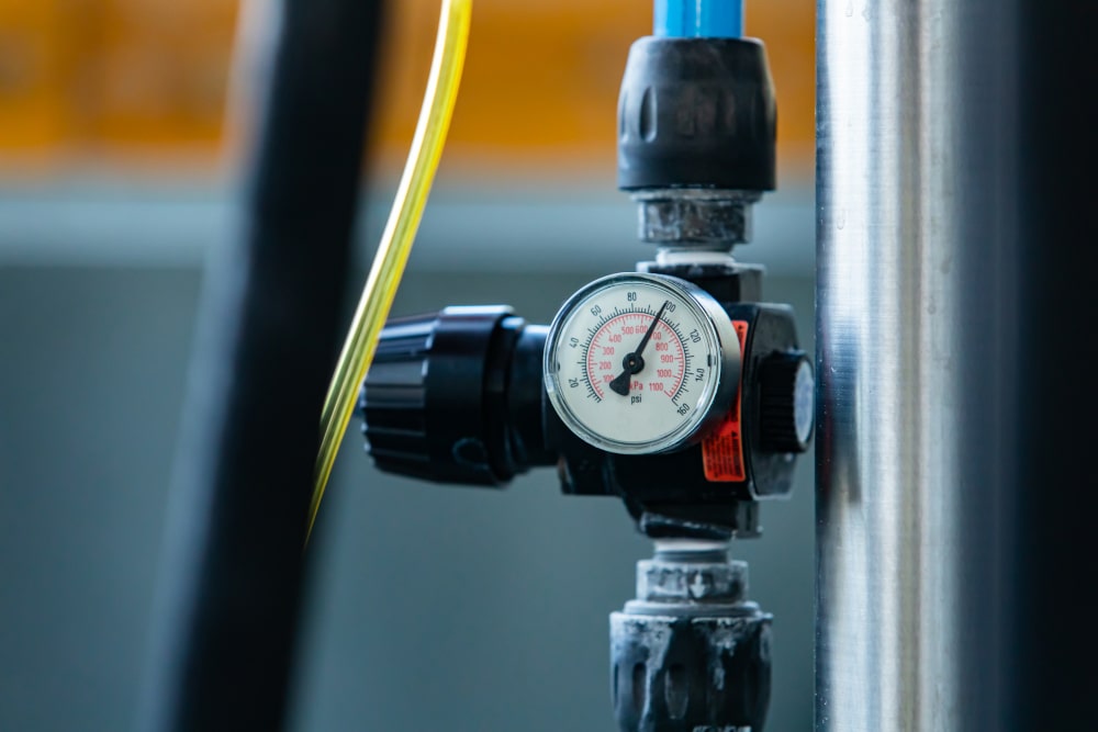 Cylinder Hydrostatic Testing in Canada